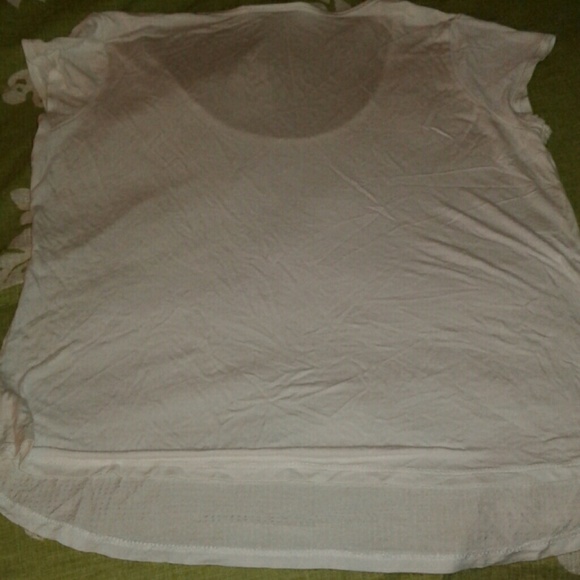 Detailed t-shirt - Picture 3 of 4